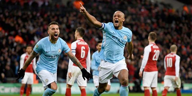 Kompany ManCity استراتژی هر دو تیم گل میزنند